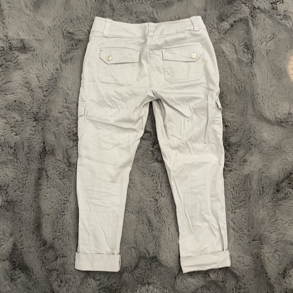 WHBM Crop Leg Light Gray Pant - Picture 2 of 7